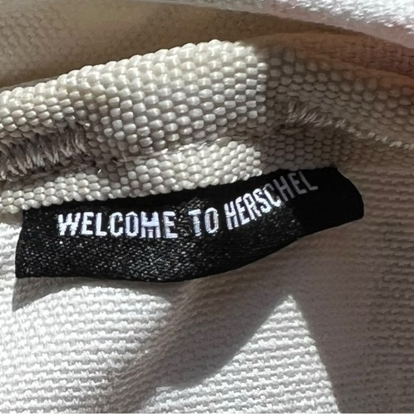 🌻NEW Hershel Vintage Rose Washed Cotton Fabric Daypack Backpack - Picture 9 of 10